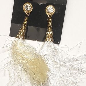 Beautiful Vintage Style Crystal & White Tassel Statement Earrings